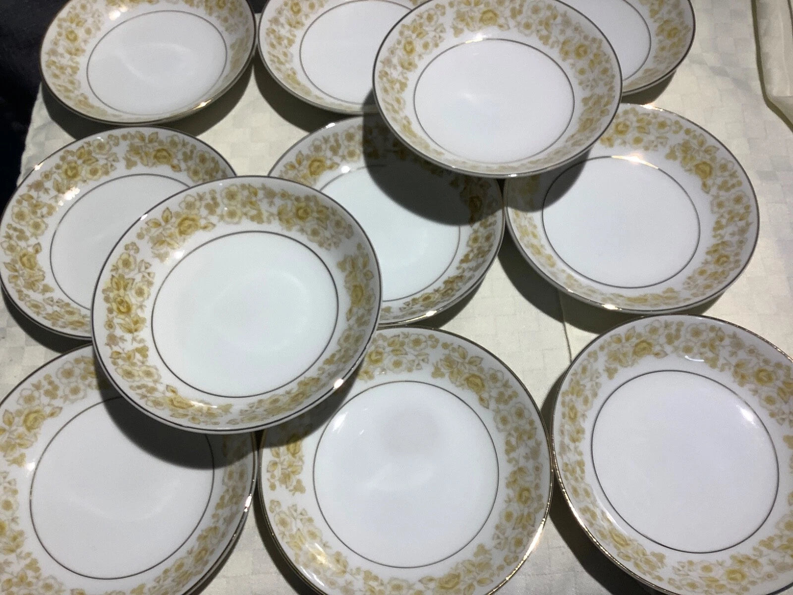 Chadds Ford CF Japan Golden Rose 5 1/2" Coupe Dessert Bowls Set of 11 Gold Rim